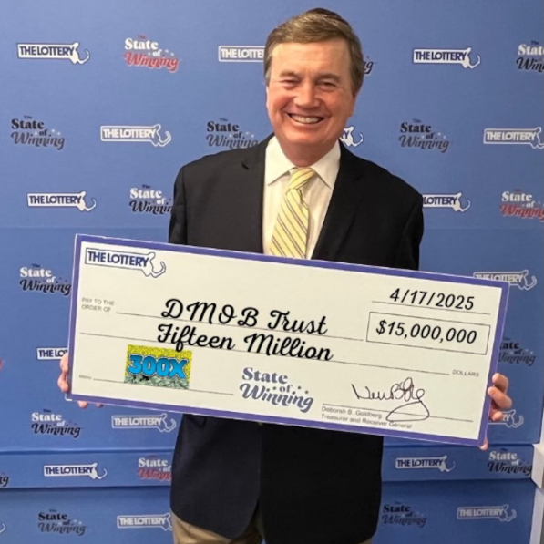 受托人大卫·斯皮兰（david spillane）